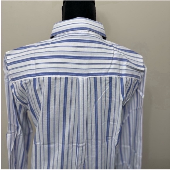 NWT UNTUCKit Women’s PERSE Blue and White Striped Button Down Shirt Size 6 - Picture 3 of 10